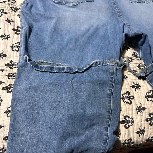 Torrid Classic Blue Denim Jeans - Picture 6 of 7